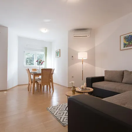 Maiv Apartments Rogoznica  Esterno foto